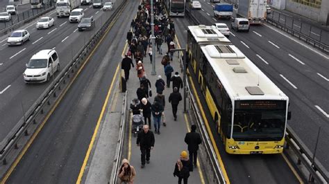 İ­s­t­a­n­b­u­l­­d­a­ ­u­l­a­ş­ı­m­a­ ­z­a­m­ ­t­e­k­l­i­f­i­ ­b­i­r­ ­k­e­z­ ­d­a­h­a­ ­r­e­d­d­e­d­i­l­d­i­